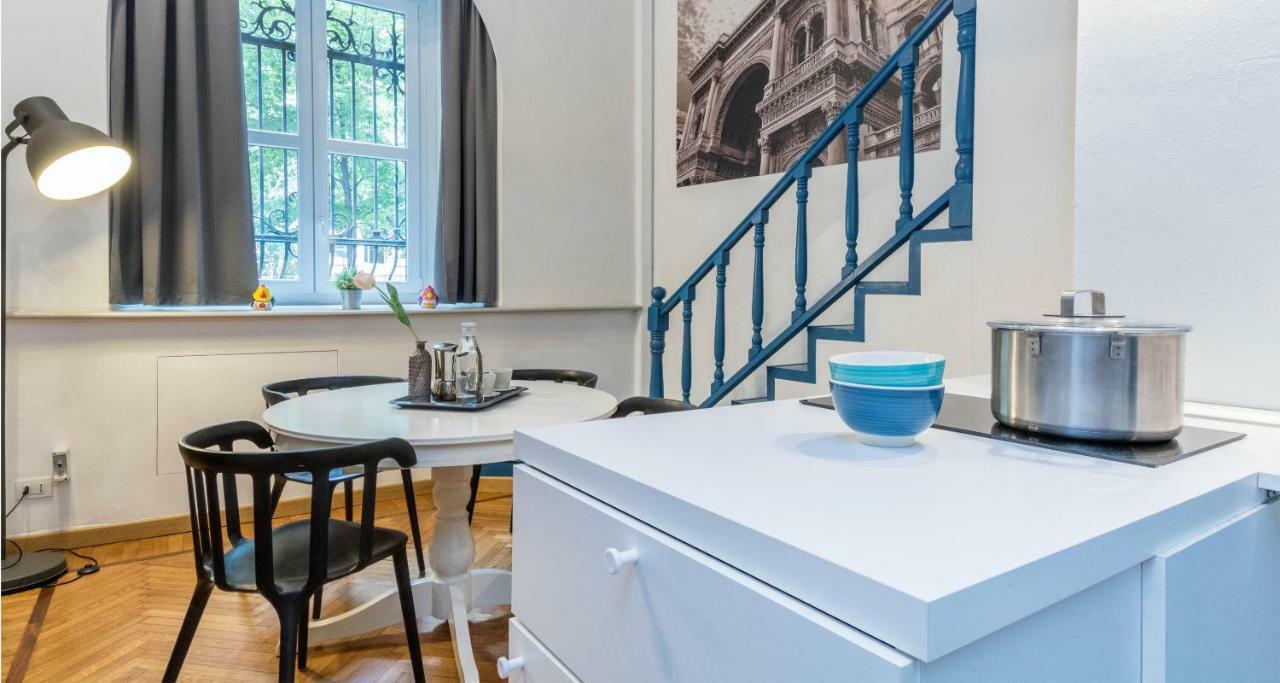 Hintown Castle Mansion Apartment Milano Ngoại thất bức ảnh